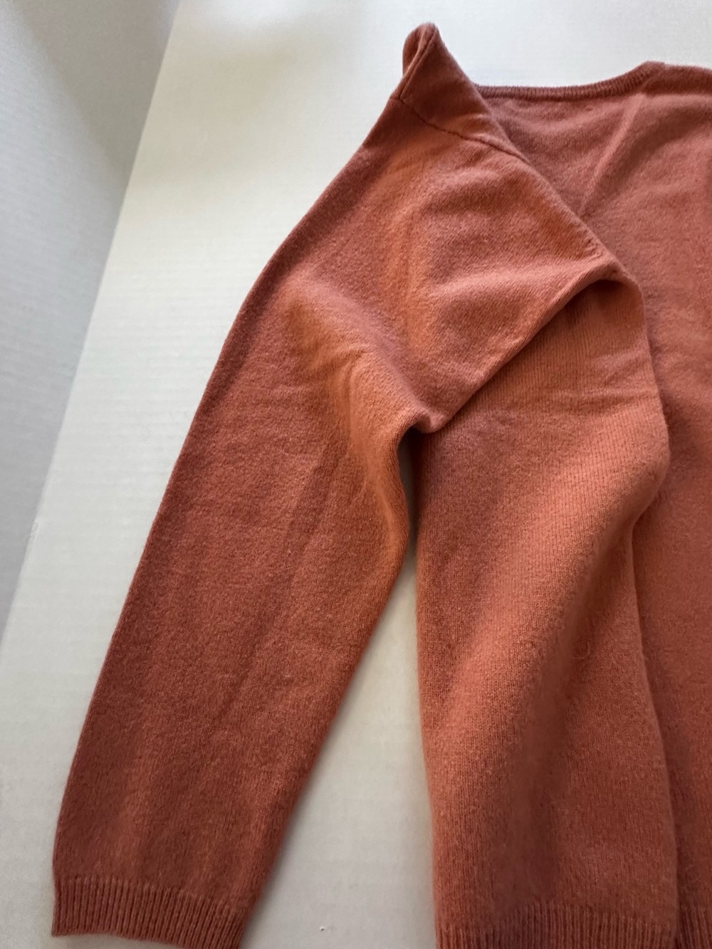 Women’s Crewneck Cashmere Sweater in Rust - Picture 11 of 13